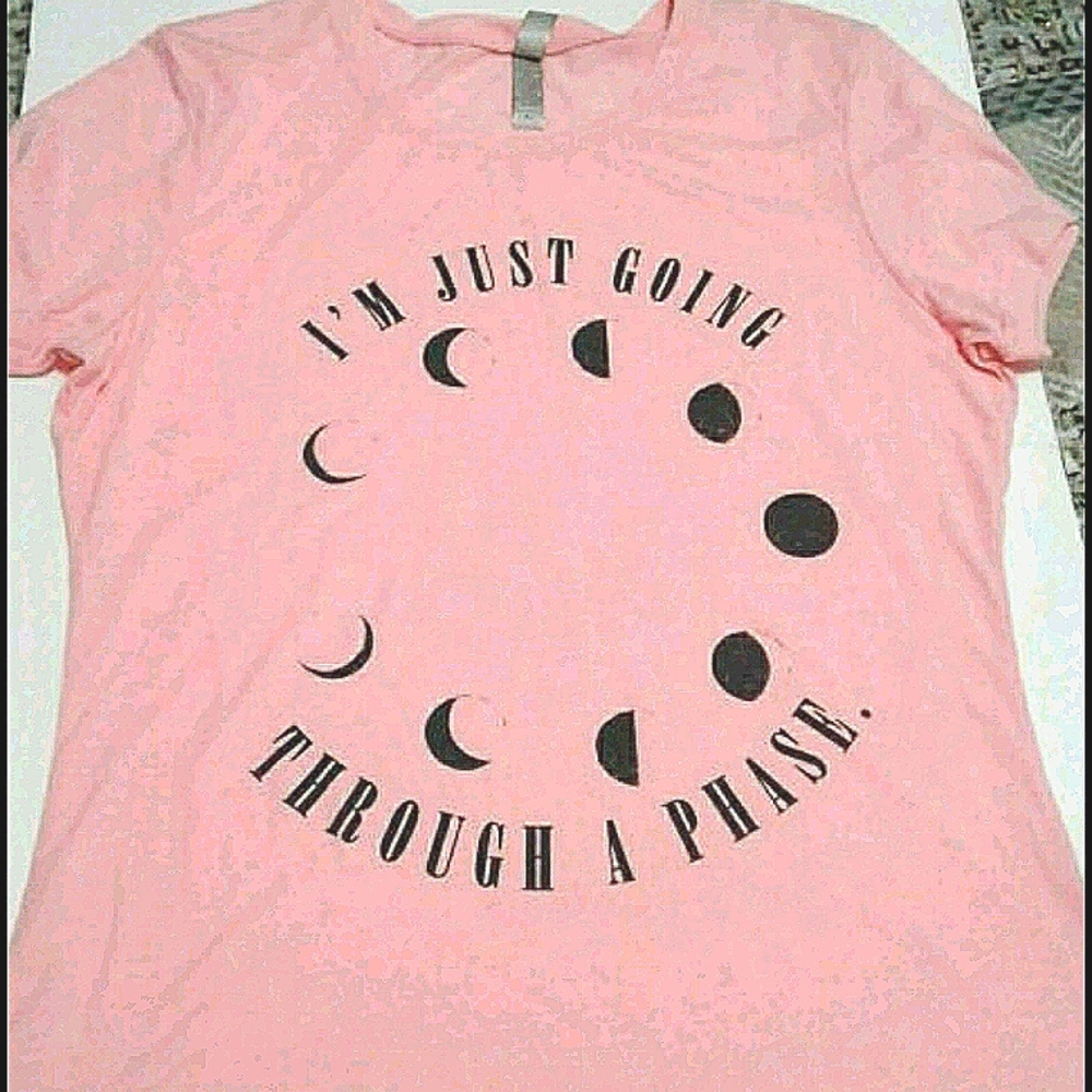 NWOT Pink Going Through a Phase Cap Sleeves Lightweight Knit Graphic Baby Tee M